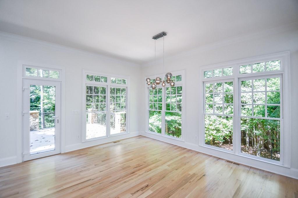 1695 Windsor Cove Property Photo 10
