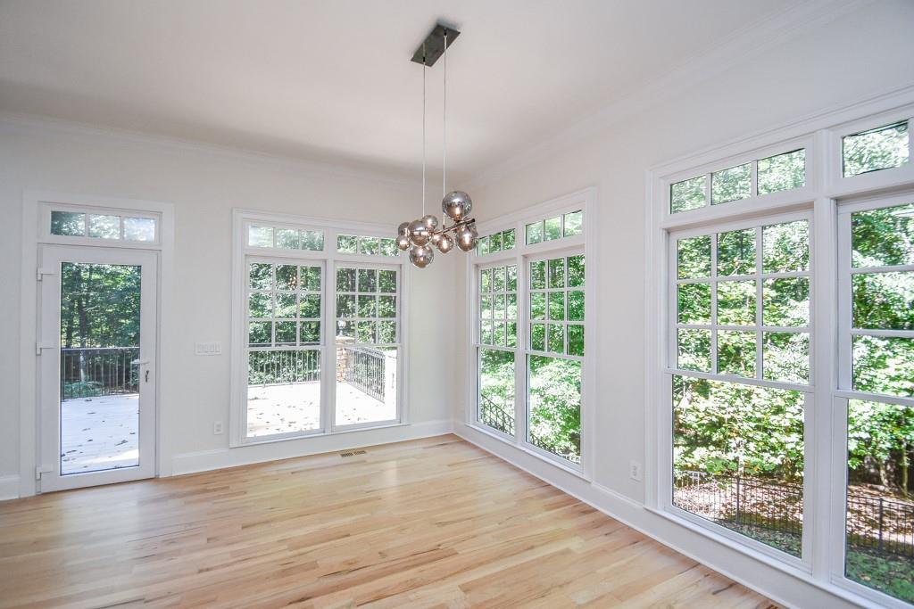 1695 Windsor Cove Property Photo 11