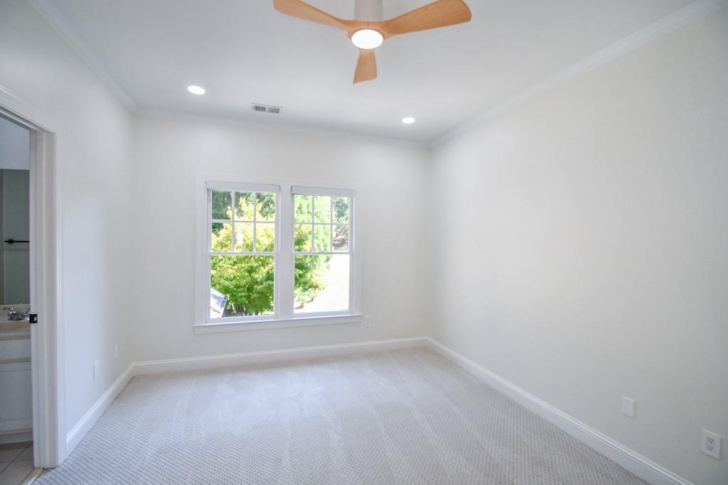 1695 Windsor Cove Property Photo 37