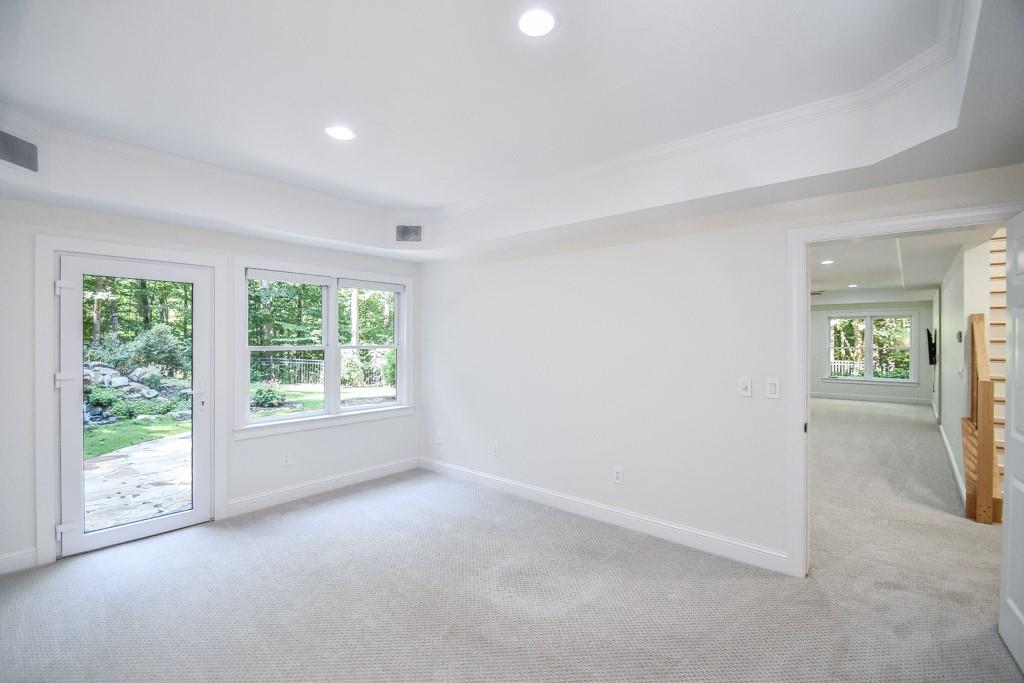 1695 Windsor Cove Property Photo 46