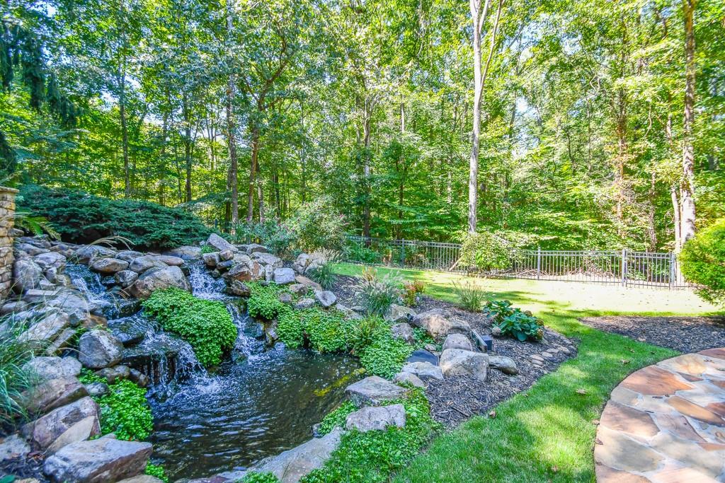 1695 Windsor Cove Property Photo 64