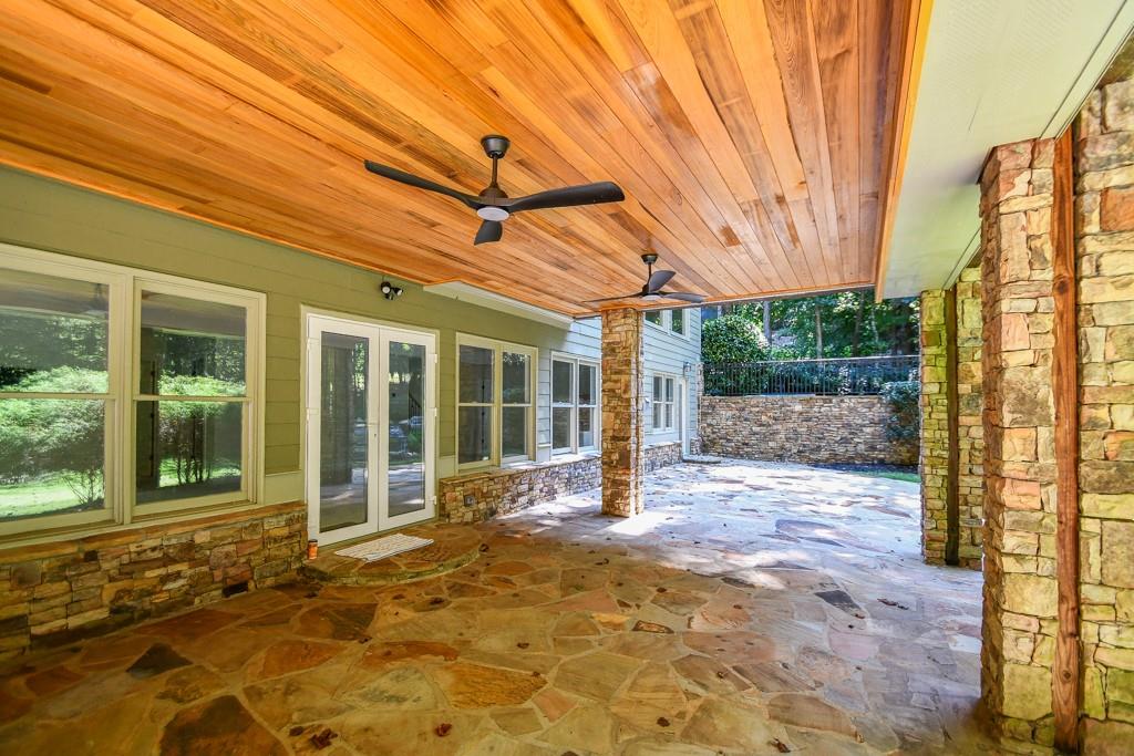 1695 Windsor Cove Property Photo 66