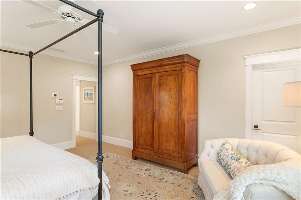 896 Glenbrook Drive Nw Property Photo 23