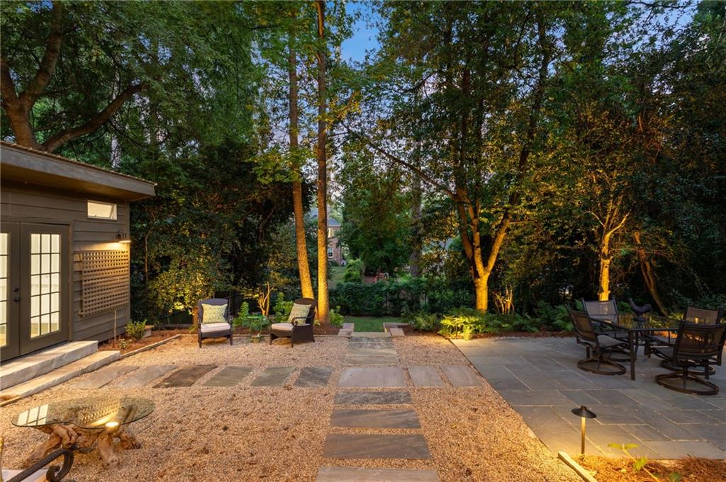 896 Glenbrook Drive Nw Property Photo 49