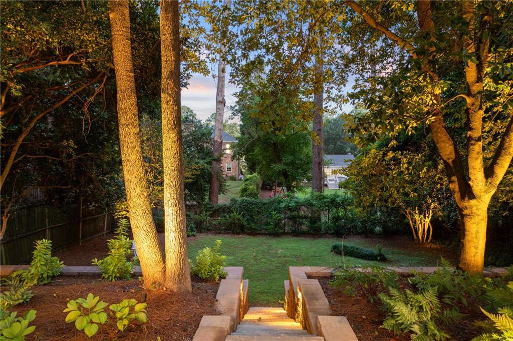 896 Glenbrook Drive Nw Property Photo 53
