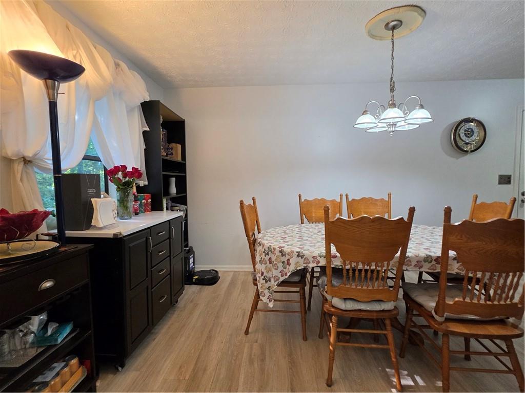 692 Talemwood Court Property Photo 12