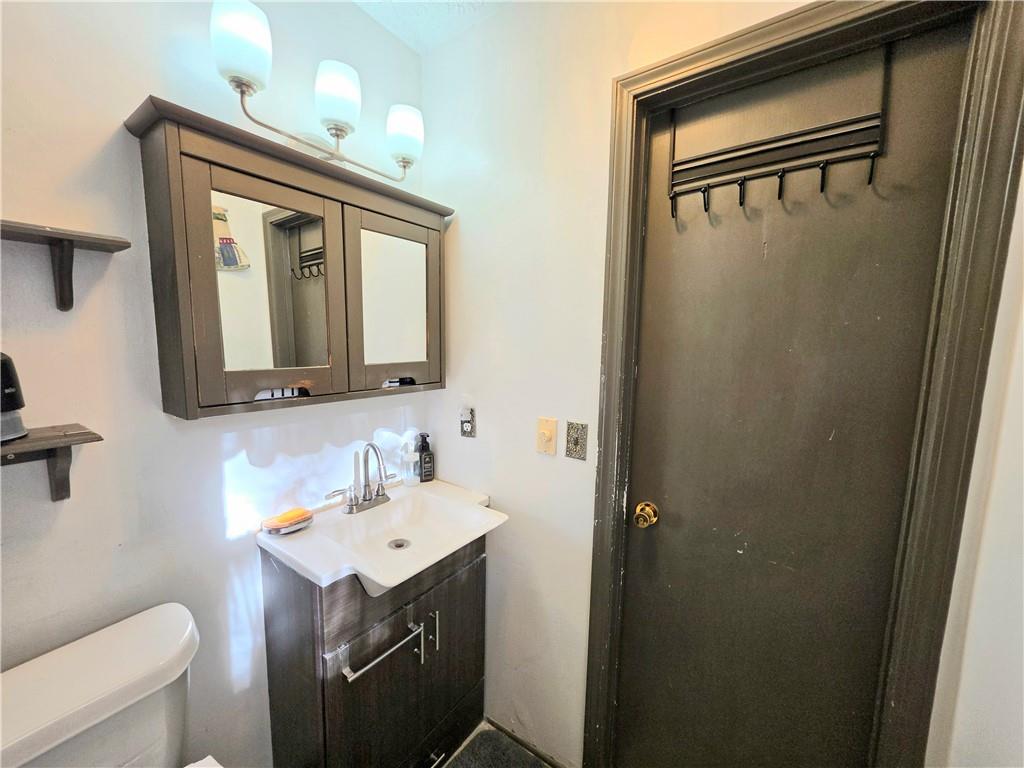 692 Talemwood Court Property Photo 25