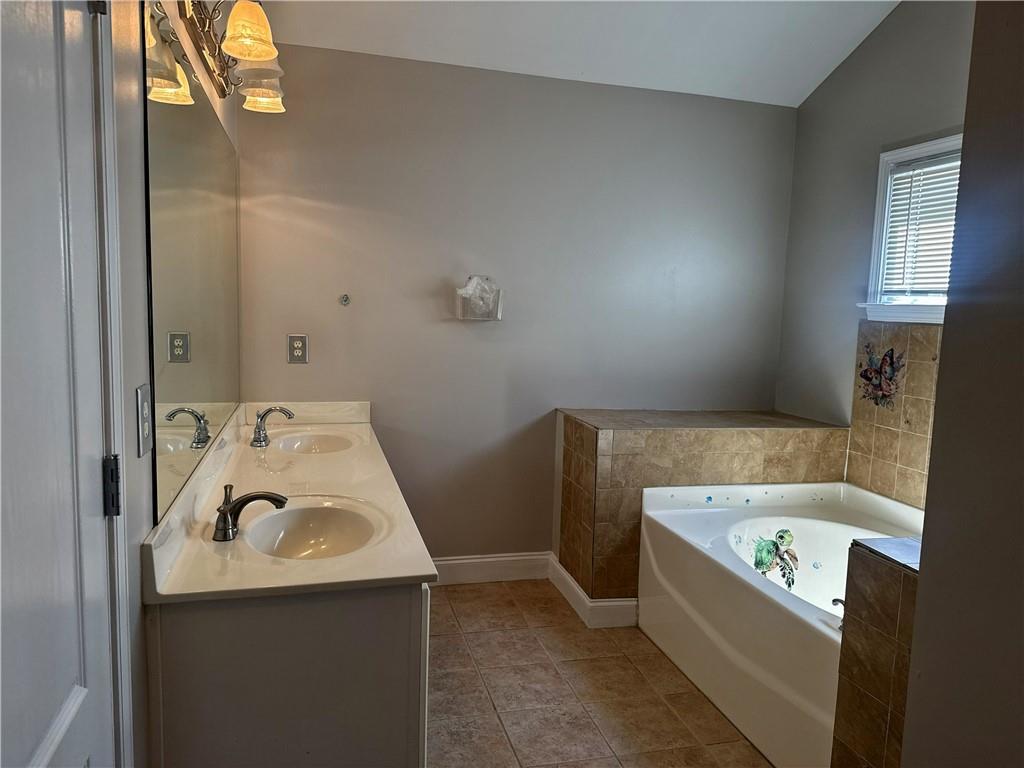 1843 Thomas Pointe Trace Property Photo 30