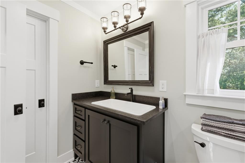 500 Ketron Drive Property Photo 19