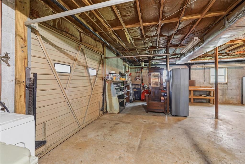 500 Ketron Drive Property Photo 32