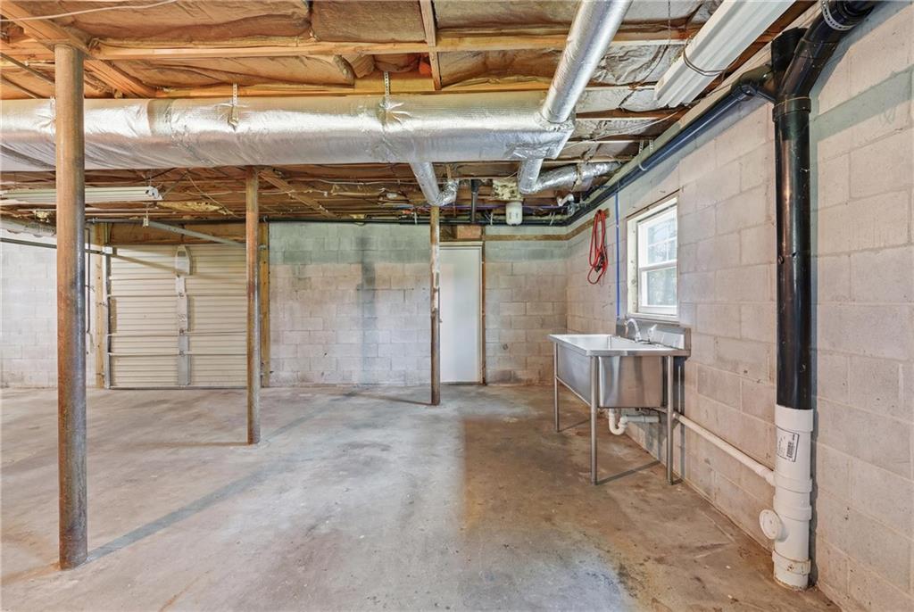 500 Ketron Drive Property Photo 33