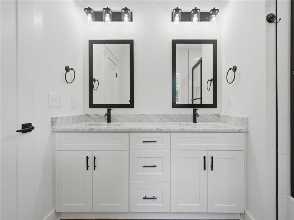1521b Azure Lane Property Photo 16