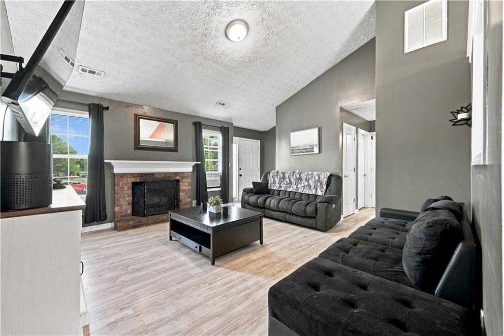 131 Nicole Circle Property Photo 7