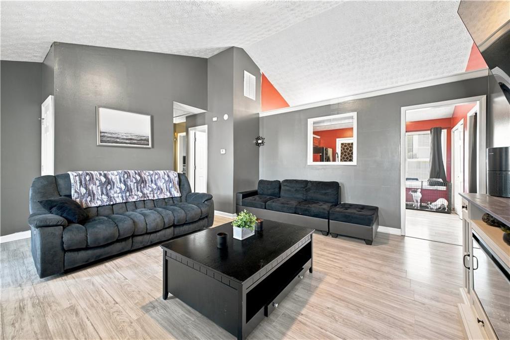 131 Nicole Circle Property Photo 8