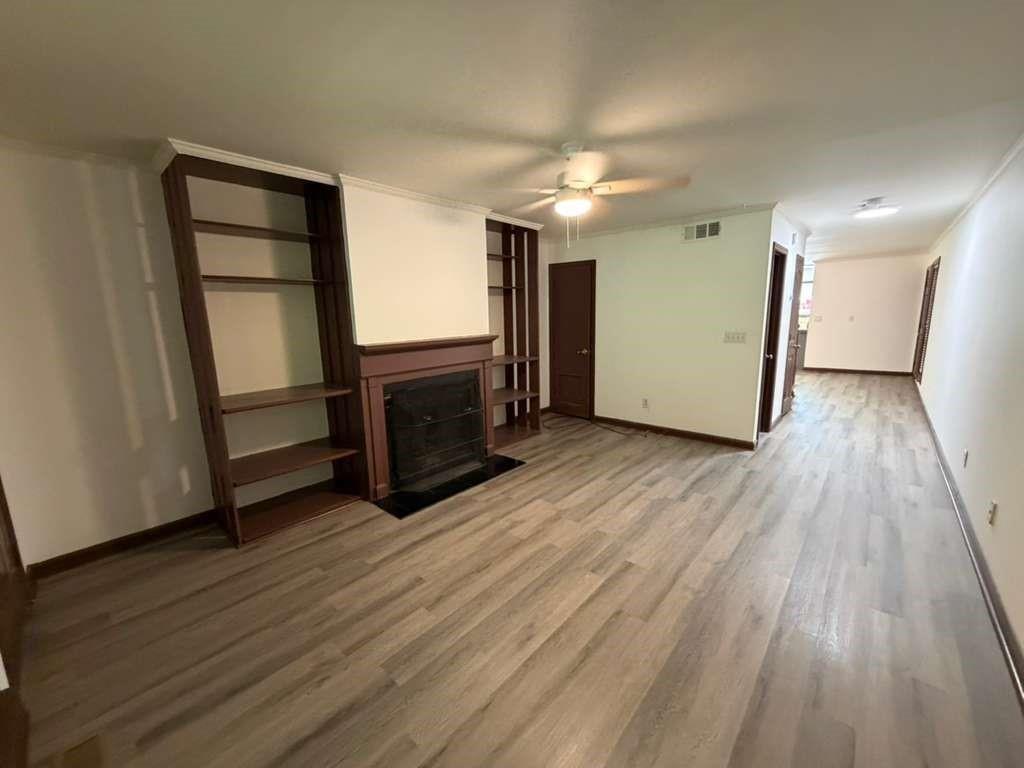 1702 Pine Tree Drive Property Photo 8