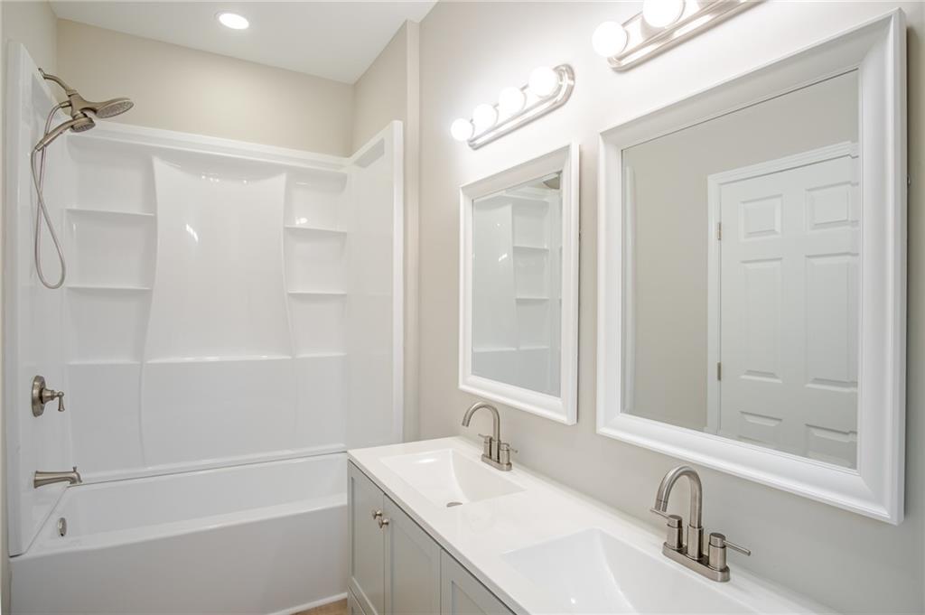 177 Harriette Drive Property Photo 16