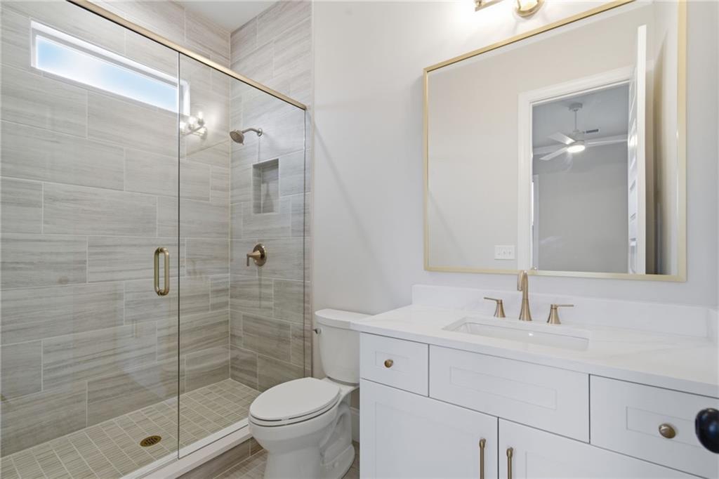 5352 Price Property Photo 18