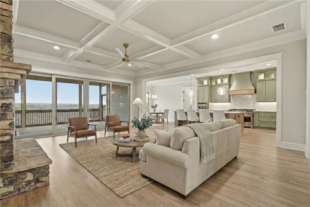 5352 Price Property Photo 19