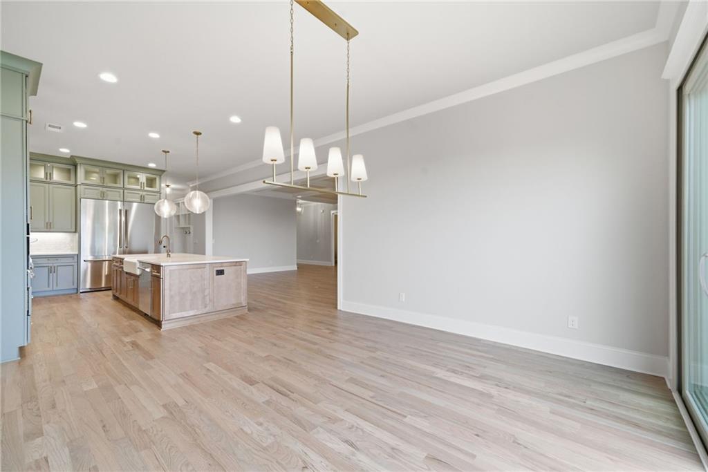 5352 Price Property Photo 32