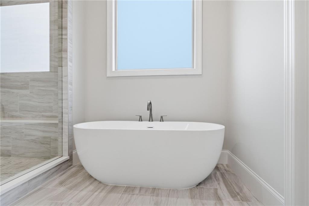 5352 Price Property Photo 42