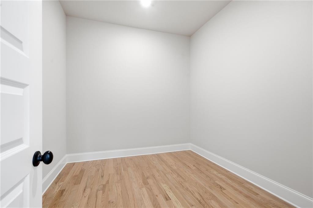 5352 Price Property Photo 43