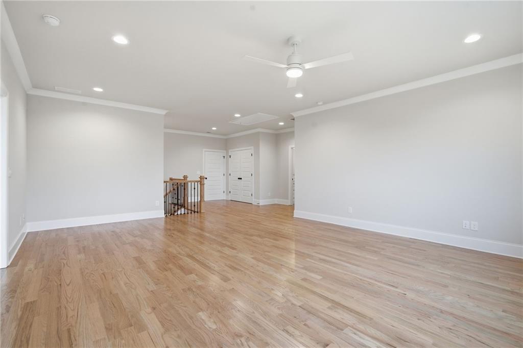 5352 Price Property Photo 45