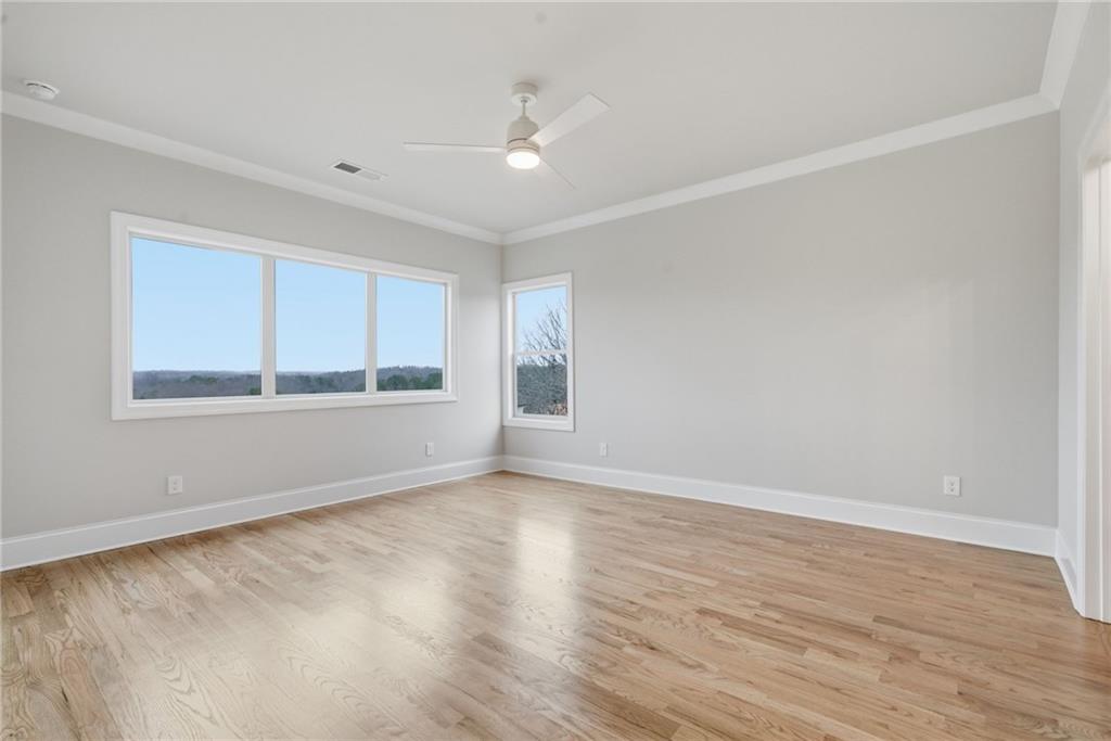 5352 Price Property Photo 48