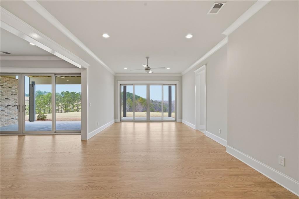 5352 Price Property Photo 64
