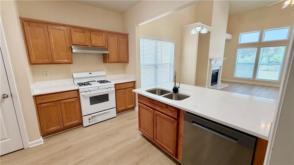 2233 Worrall Hill Dr Property Photo 10