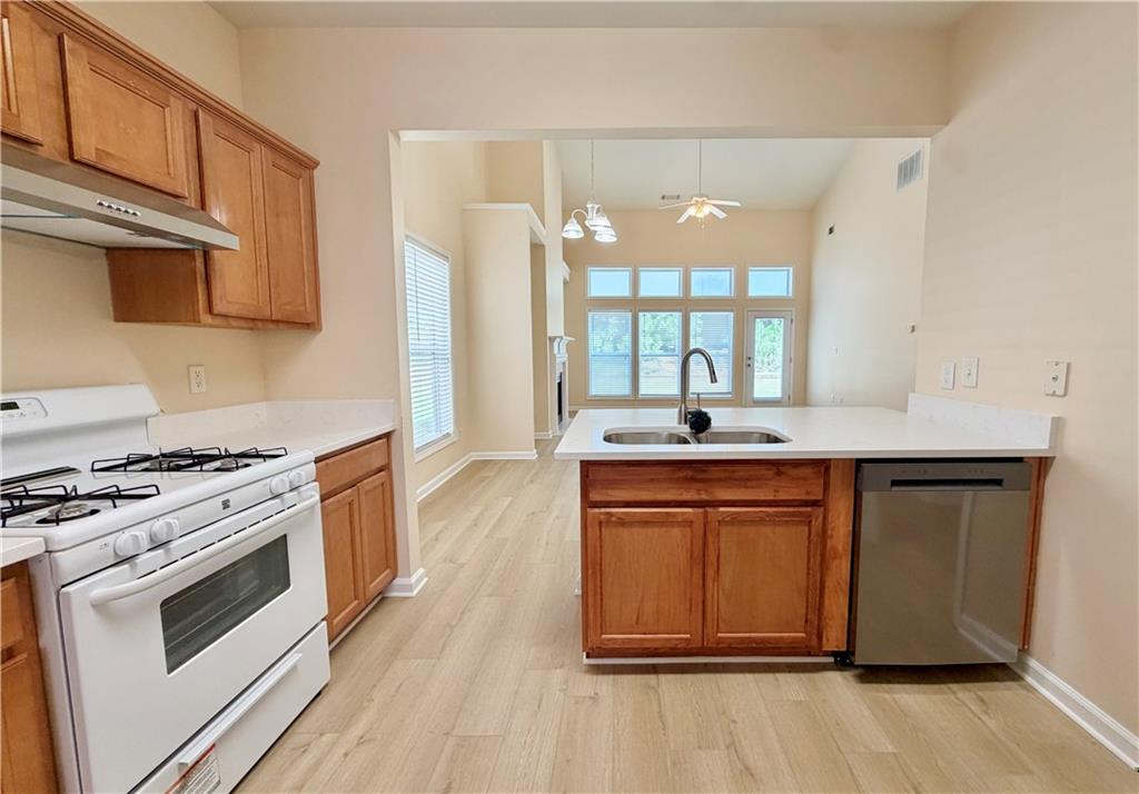 2233 Worrall Hill Dr Property Photo 12