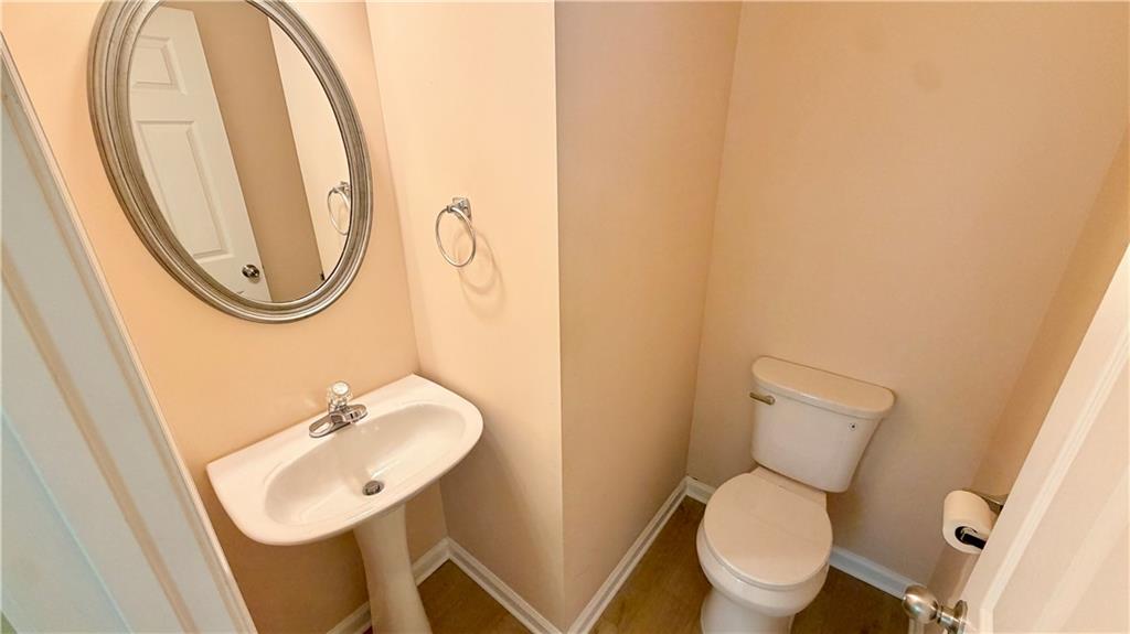 2233 Worrall Hill Dr Property Photo 21