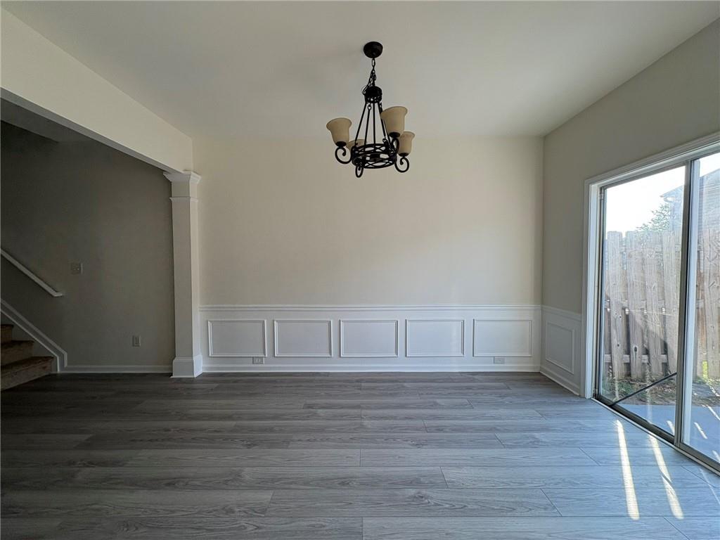 2193 Executive Drive Property Photo 5