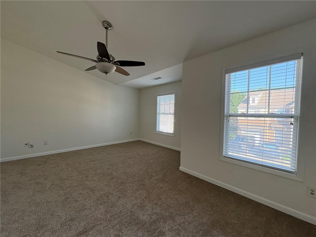 2193 Executive Drive Property Photo 7