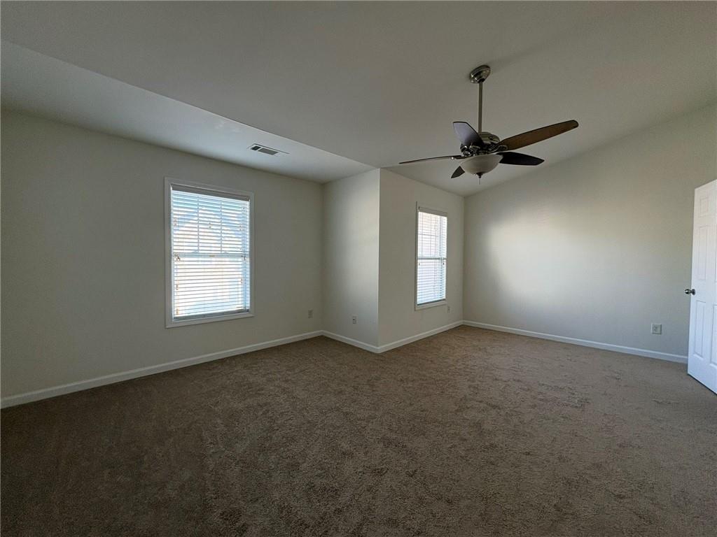 2193 Executive Drive Property Photo 8