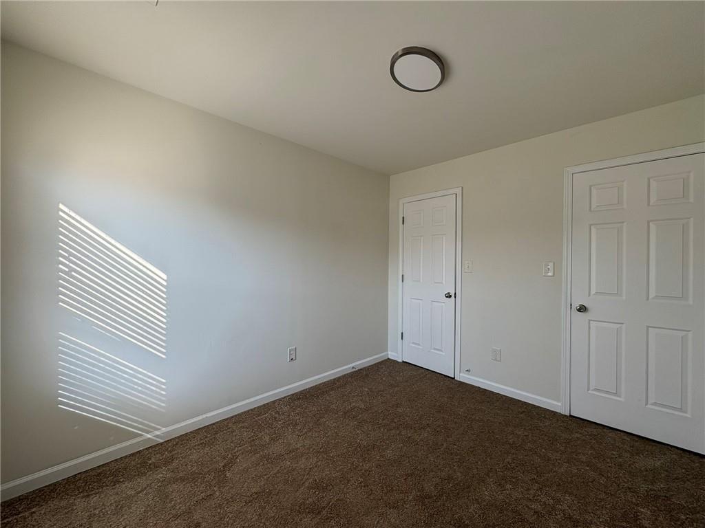 2193 Executive Drive Property Photo 12