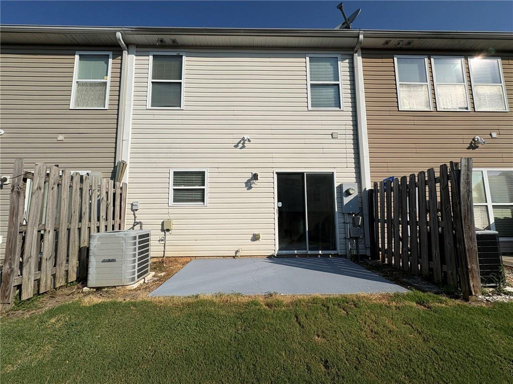 2193 Executive Drive Property Photo 15