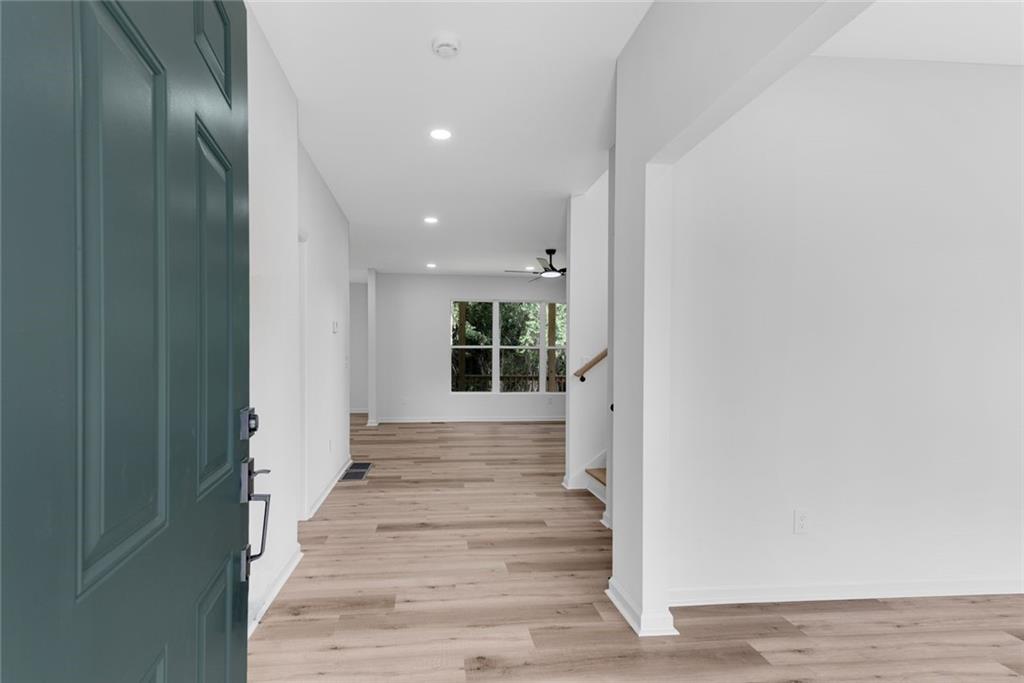 3414 Ashford Loop Property Photo 2