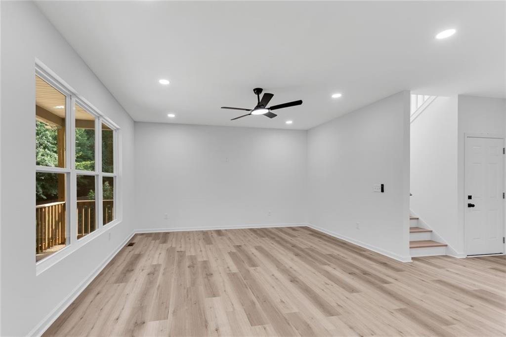 3414 Ashford Loop Property Photo 16