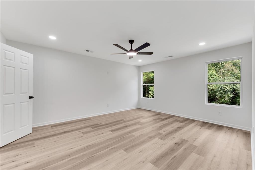 3414 Ashford Loop Property Photo 18