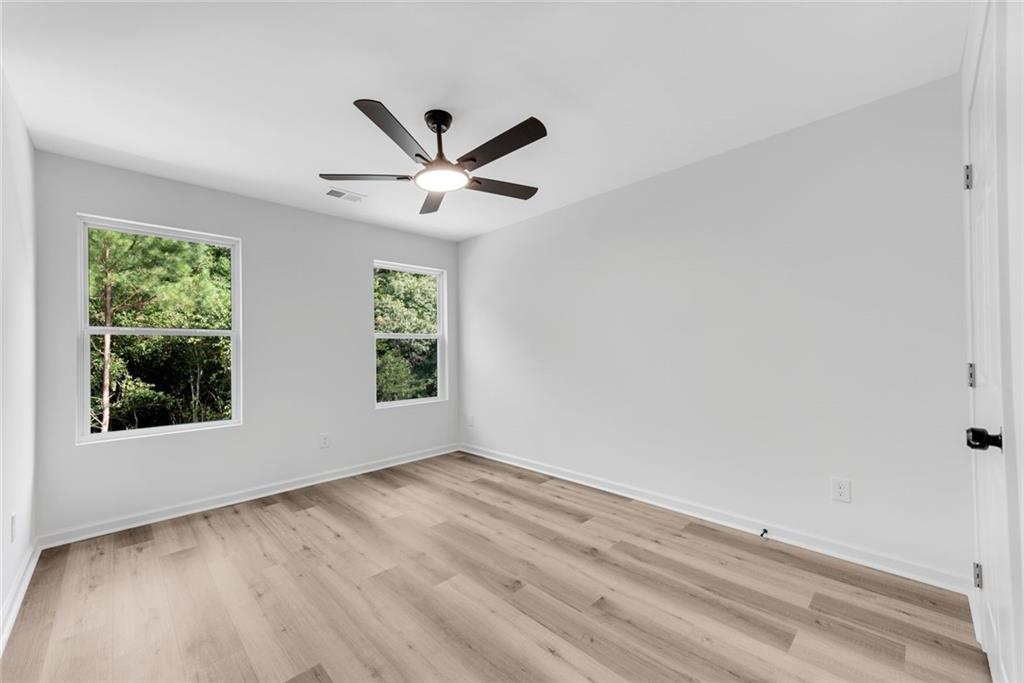 3414 Ashford Loop Property Photo 27