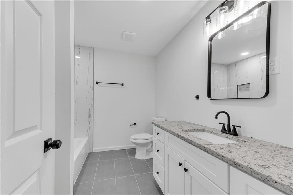 3414 Ashford Loop Property Photo 29
