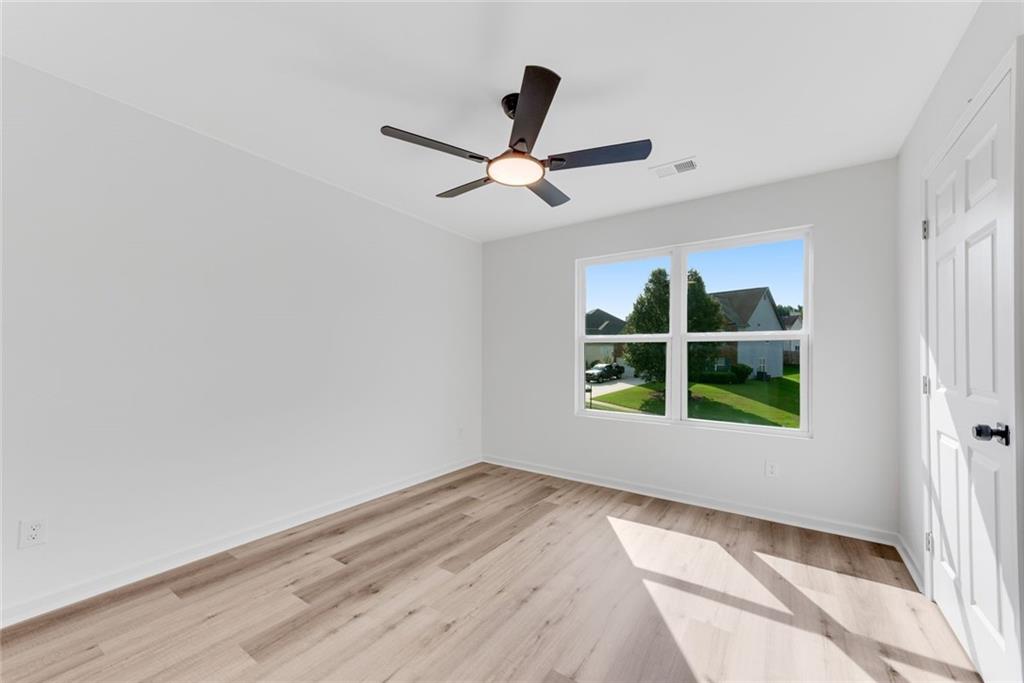 3414 Ashford Loop Property Photo 31