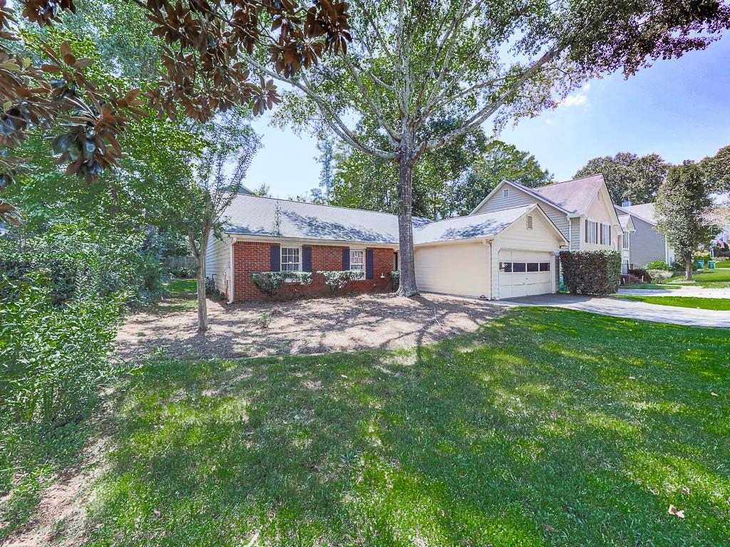 650 Radford Circle Property Photo 3