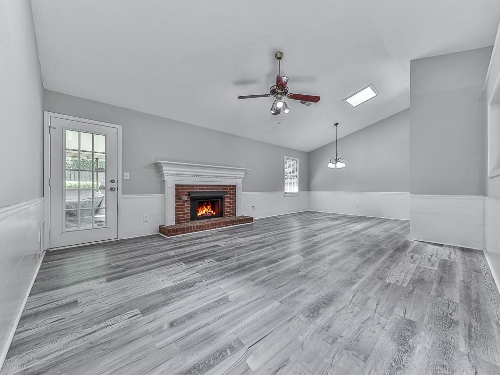 650 Radford Circle Property Photo 6