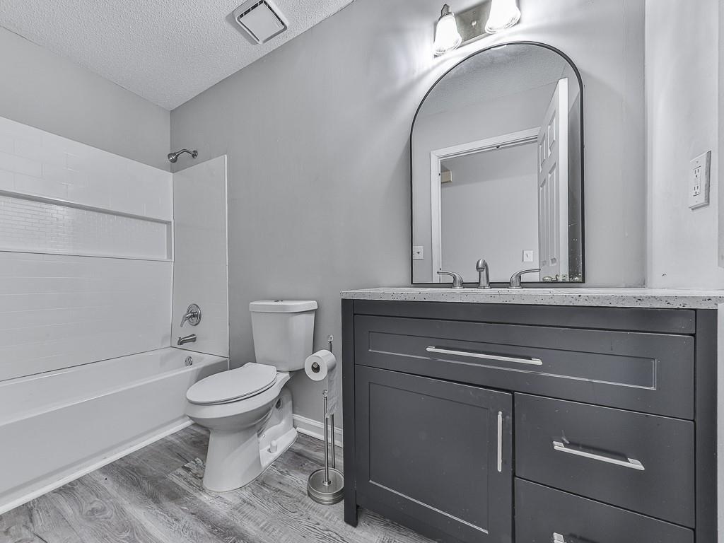 650 Radford Circle Property Photo 18