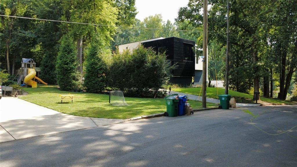 1270 Woods Circle Ne Property Photo 8