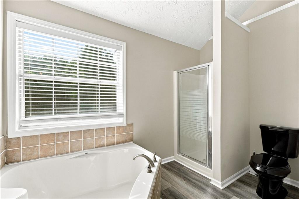 304 Waterfront Drive Property Photo 13
