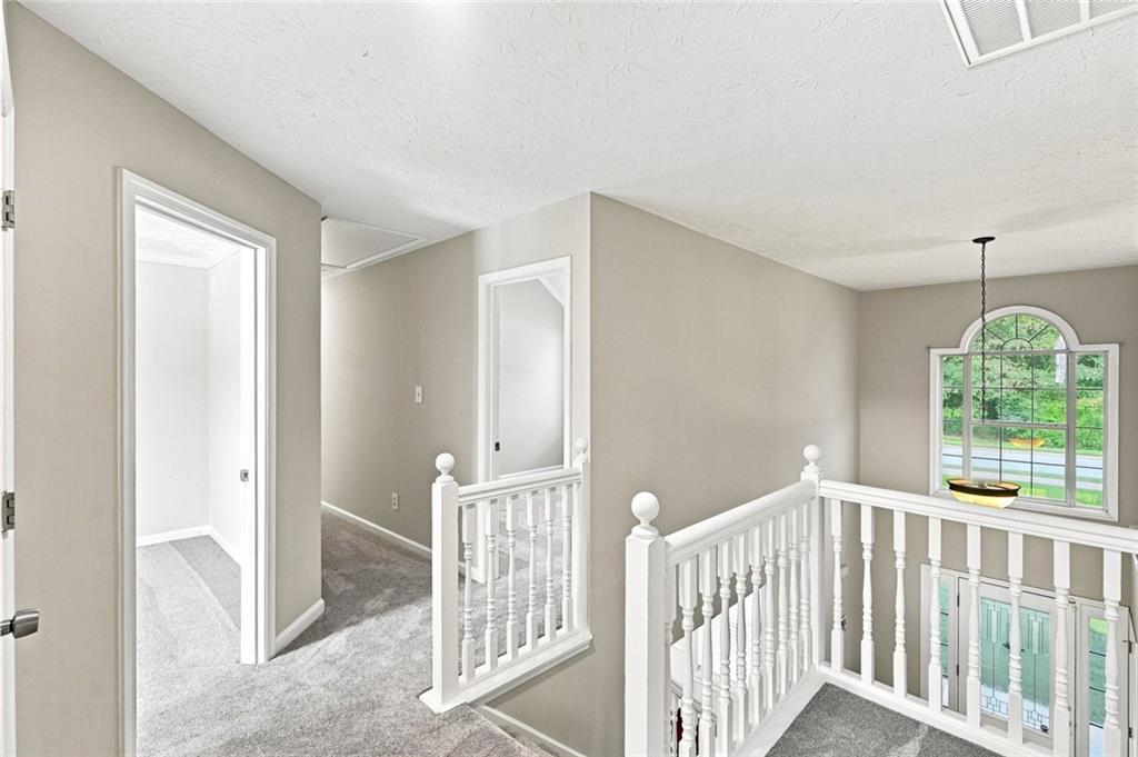 304 Waterfront Drive Property Photo 21