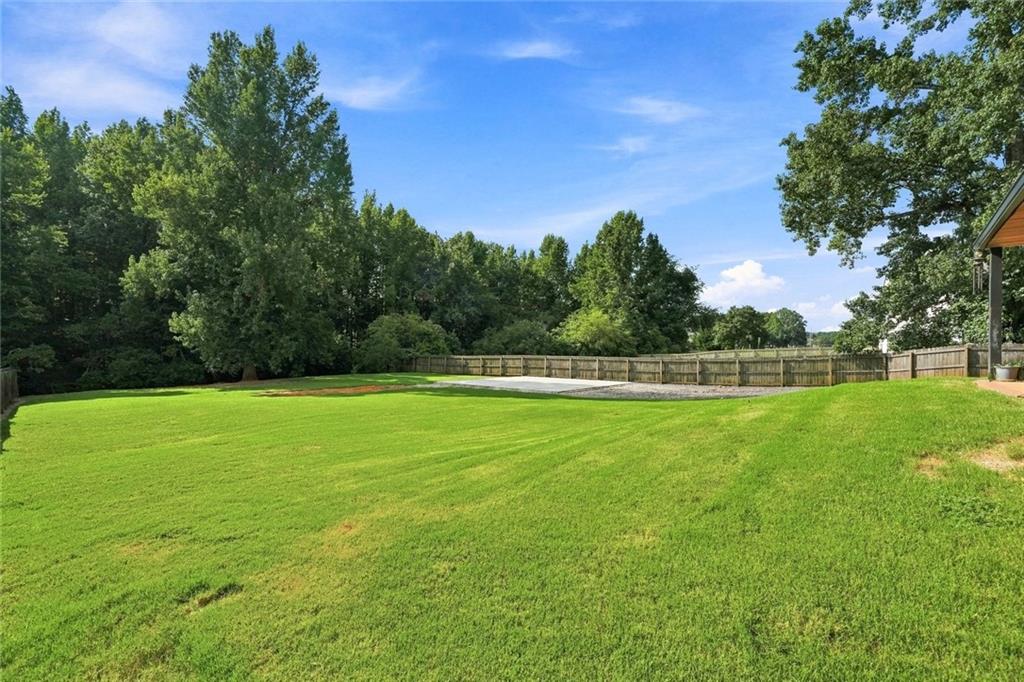 304 Waterfront Drive Property Photo 28