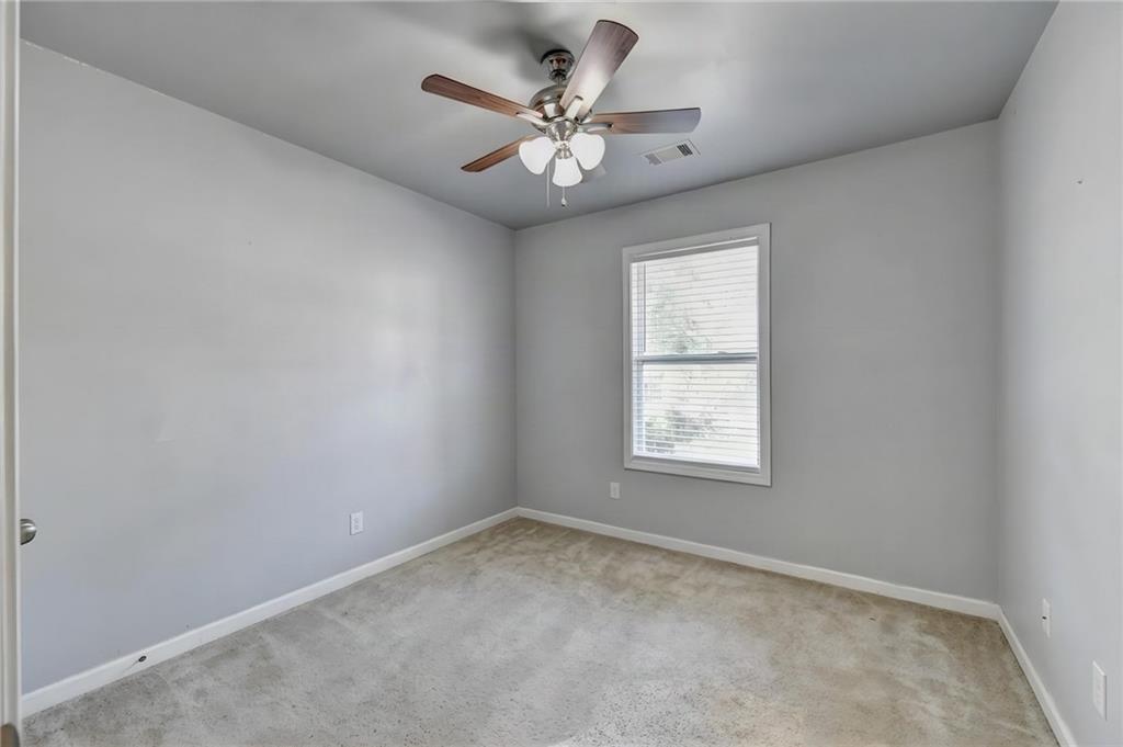 1605 Jessica Lane Property Photo 10